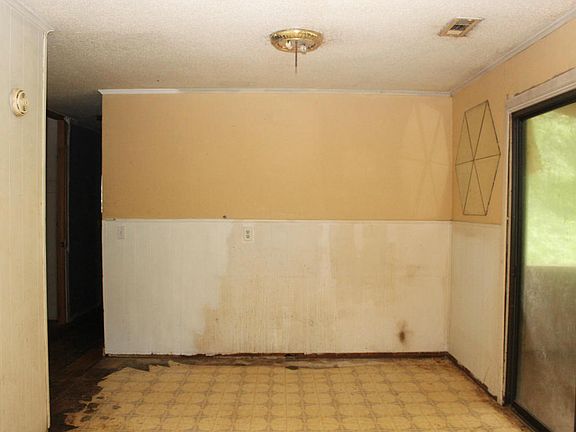 5th image of 2215 Glengerrie Dr Dept 6