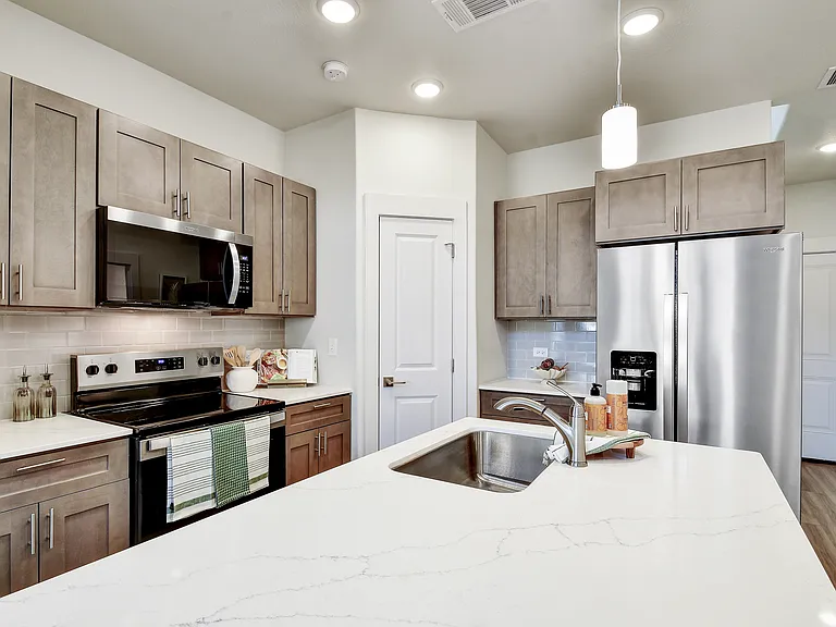 Equinox Townhomes at New Braunfels — Photo 26