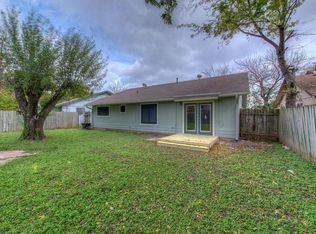 4405 Button Bend Cir, Austin, TX 78744