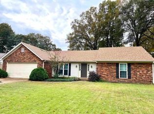 8003 Sunny Creek Dr, Germantown, TN 38138