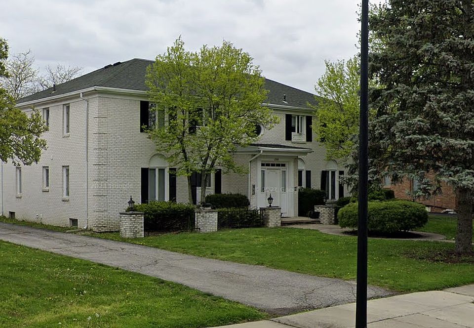 1st image of 2208 Rockspring Rd