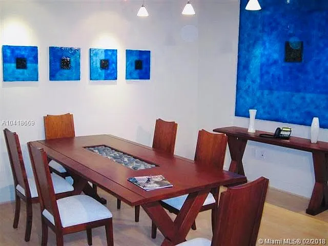 10 SW South River Dr #1712 — Photo 16