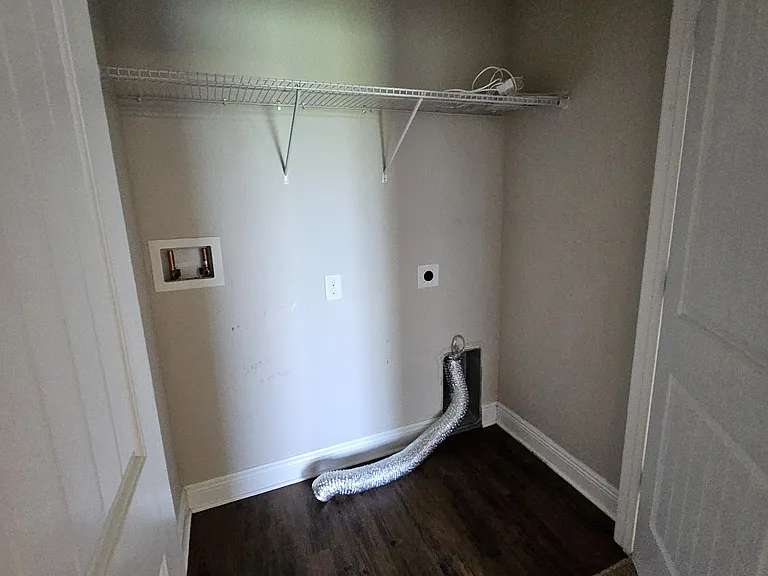 5908 Callaway Cir — Photo 42