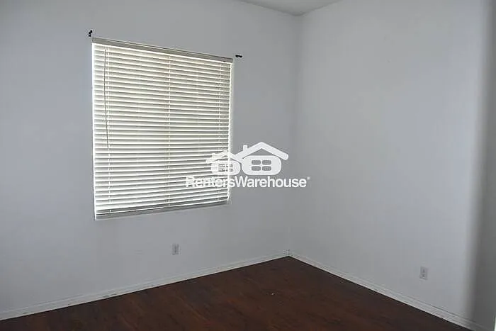 6027 N 133rd Dr — Photo 10