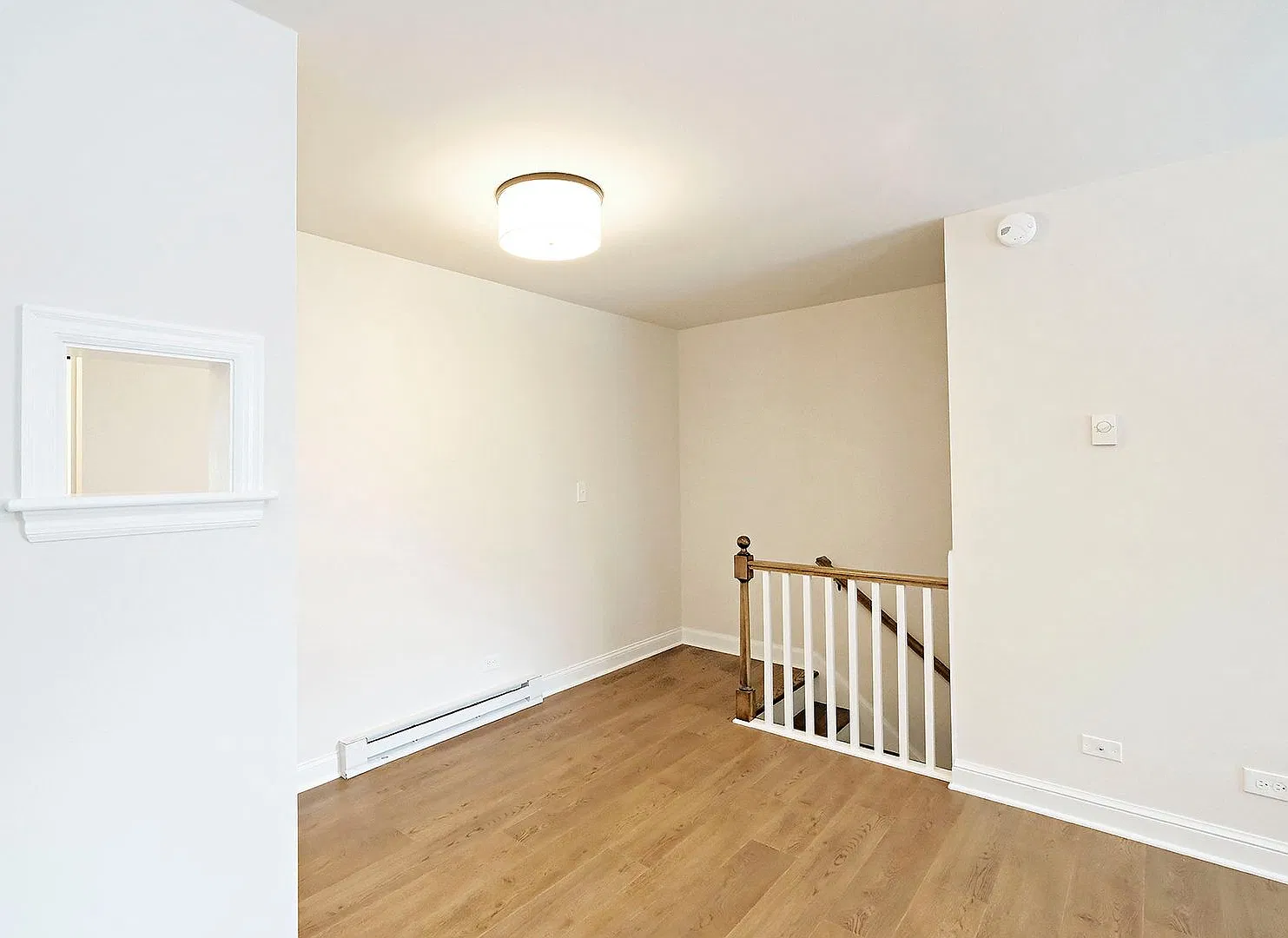 Renovated UVA Apartment in a Prime Location Near School of Data Science — Photo 3