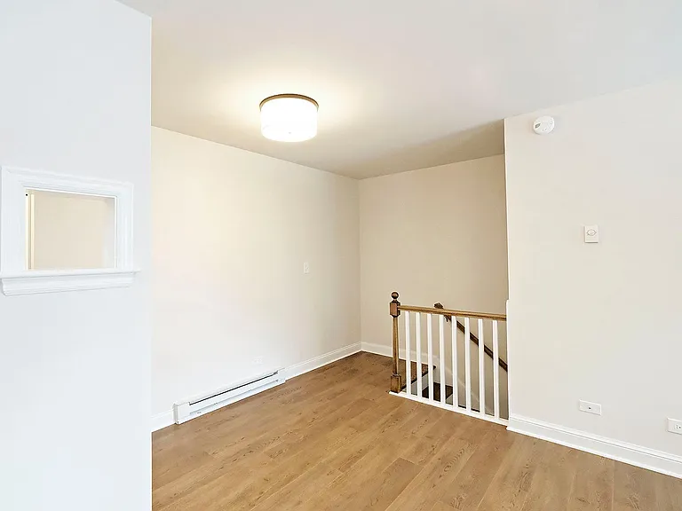 2114 Ivy Rd #12 — Photo 3