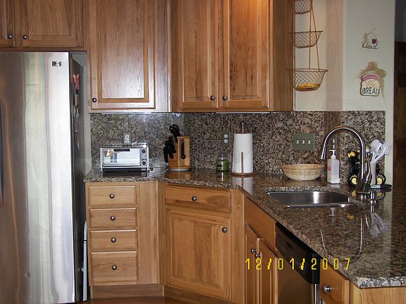 custom gourmet kitchen