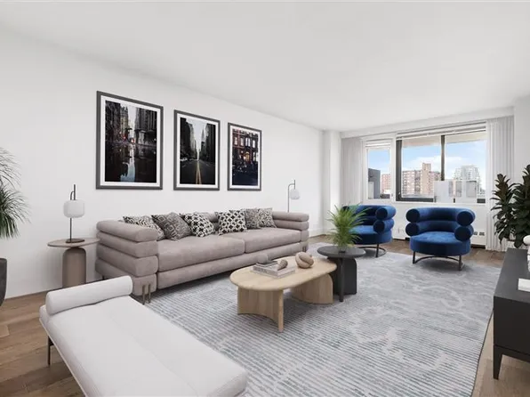 104-60 Queens Boulevard 22K image 1 of 25