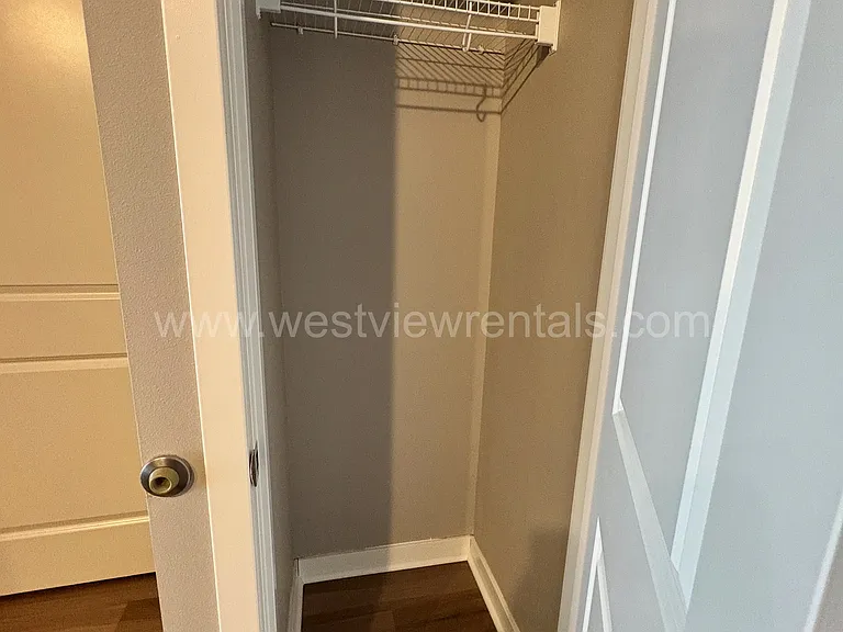 1010 Railroad Ave — Photo 357