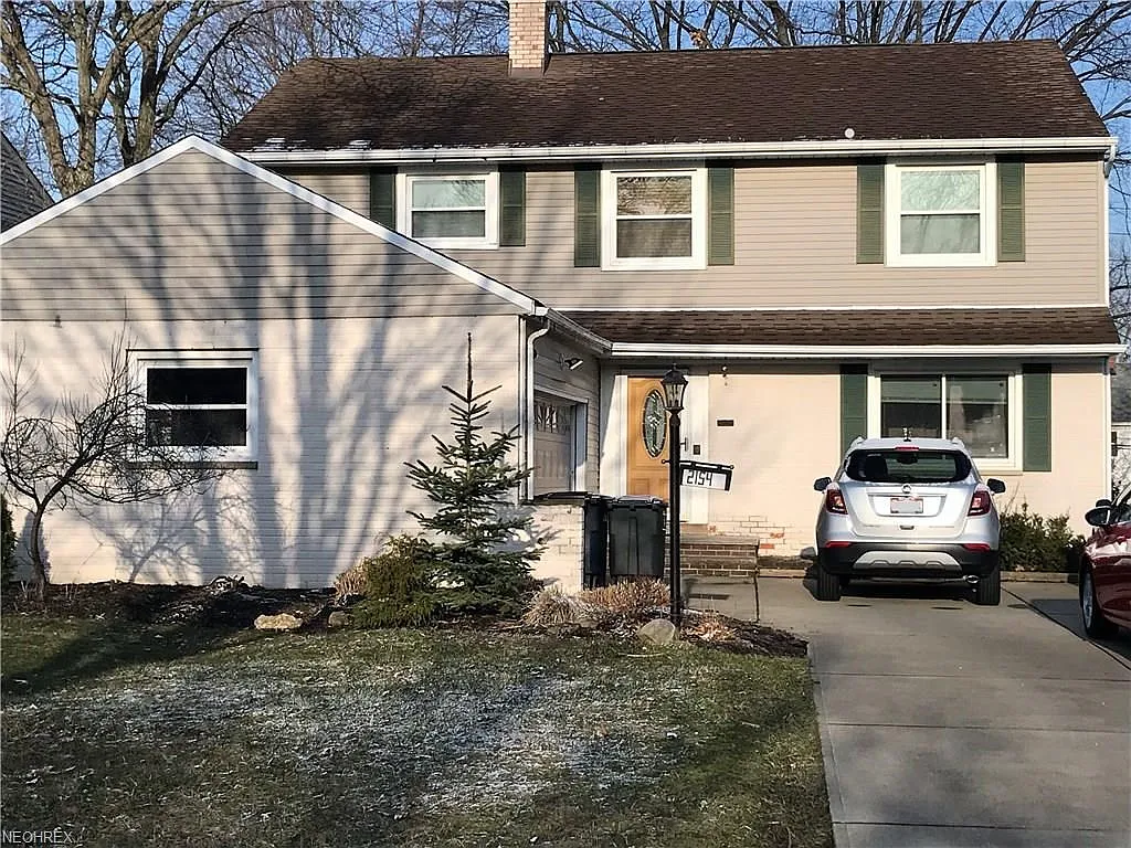 2154 Cedarview Dr photo 1