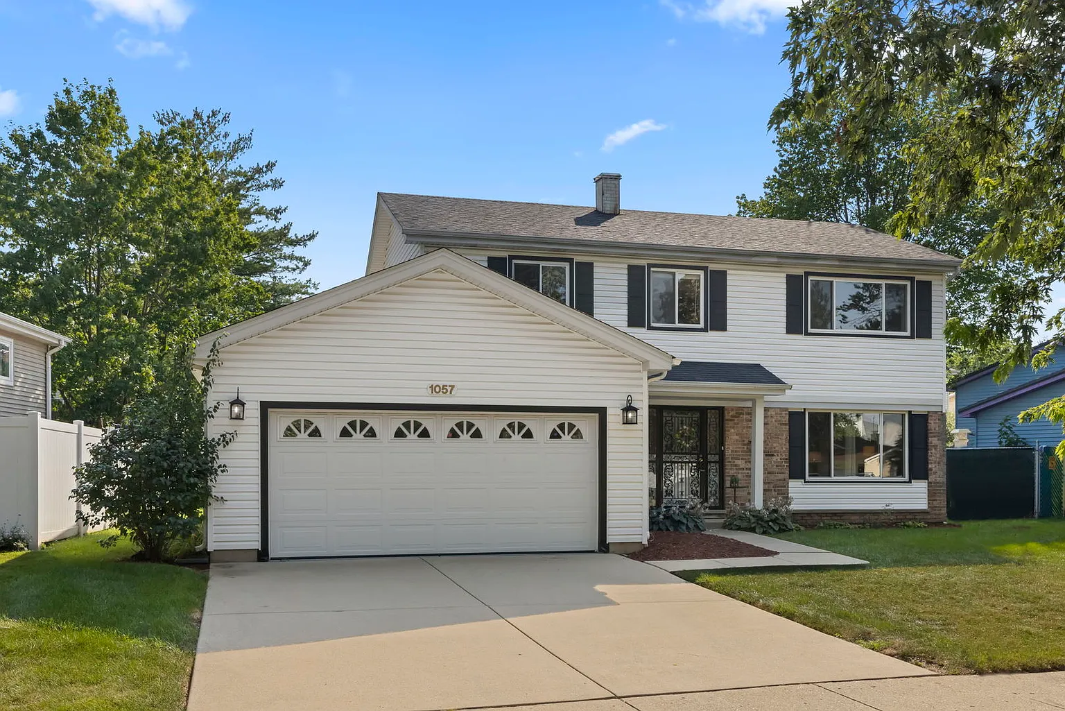 1057 Foxworth Blvd photo 1