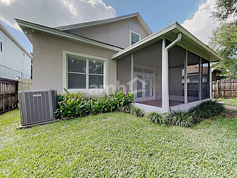 623 Horseman Dr — Photo 21