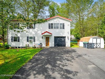 3106 Sycamore Ln, Pocono Summit, PA, 18346