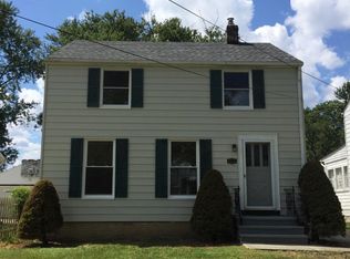 824 Lincoln Blvd, Bedford, OH 44146