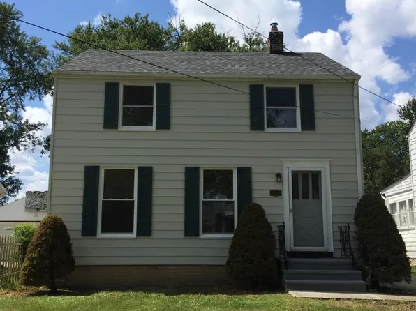 824 Lincoln Blvd, Bedford, OH 44146