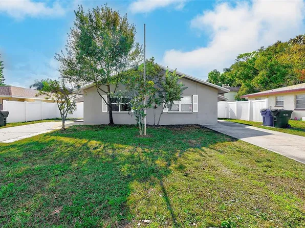 969 2nd Ave NE, Largo, FL 33770