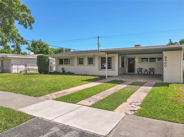 9460 Martinique Dr, Cutler Bay, FL 33189