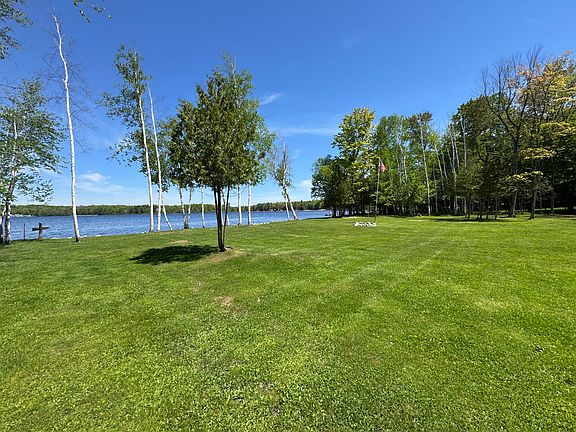 2nd image of 32132 W Birch Shores Dr