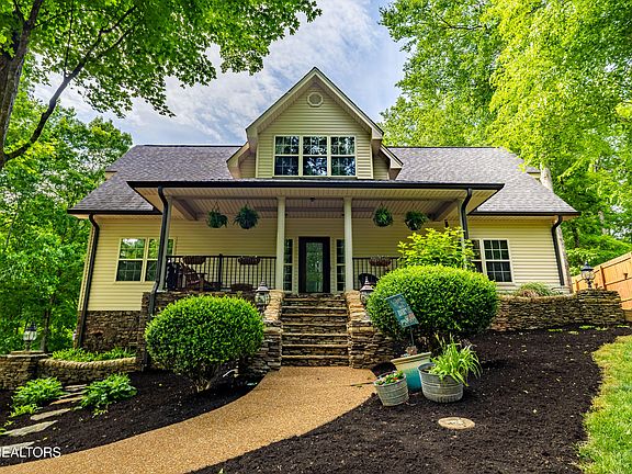 2nd image of 4323 Deer Run Dr