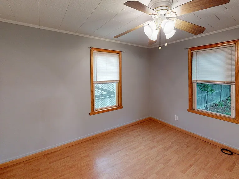 346 Chelsea St #2 — Photo 18