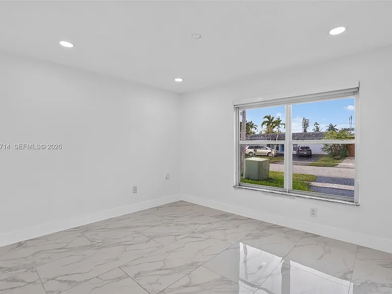 9531 NW 20th Pl — Photo 13