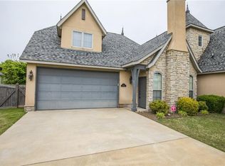 1608 Park St, Lowell, AR 72745