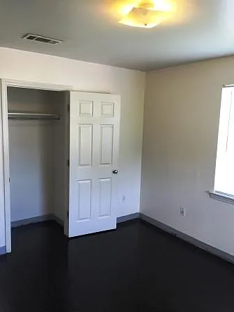 1406 Independence St — Photo 5