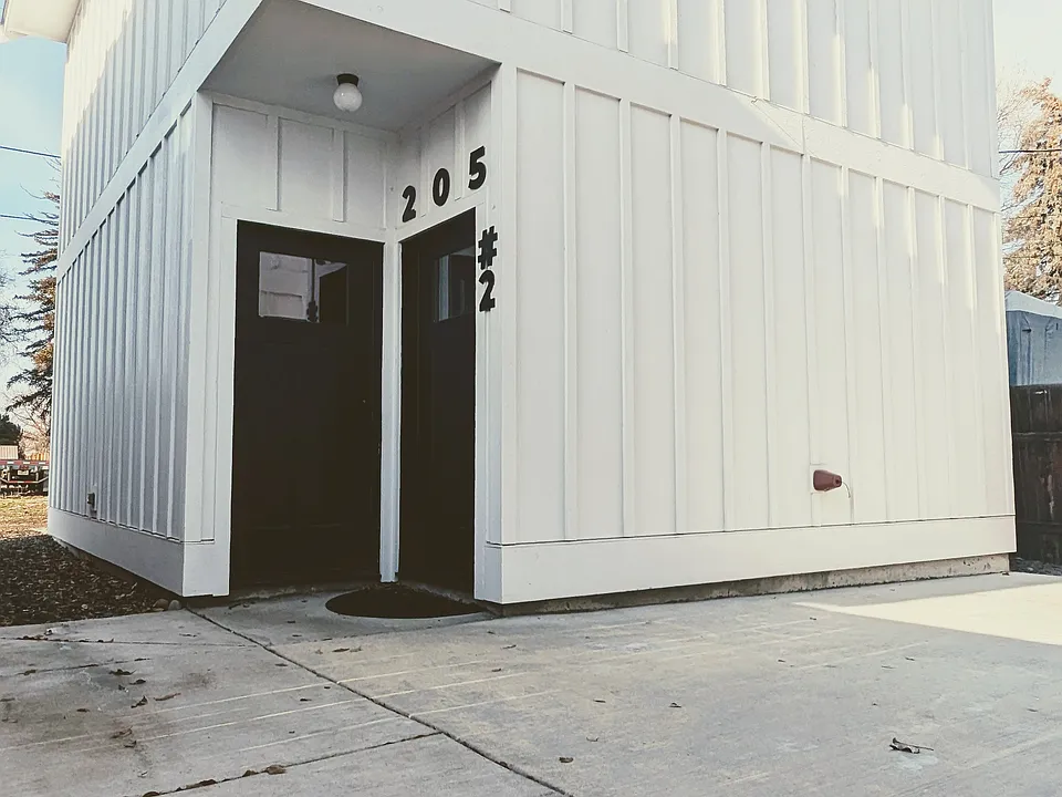 205 N Elliott St #2