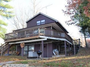 9849 White Lake Rd, Suring, WI 54174