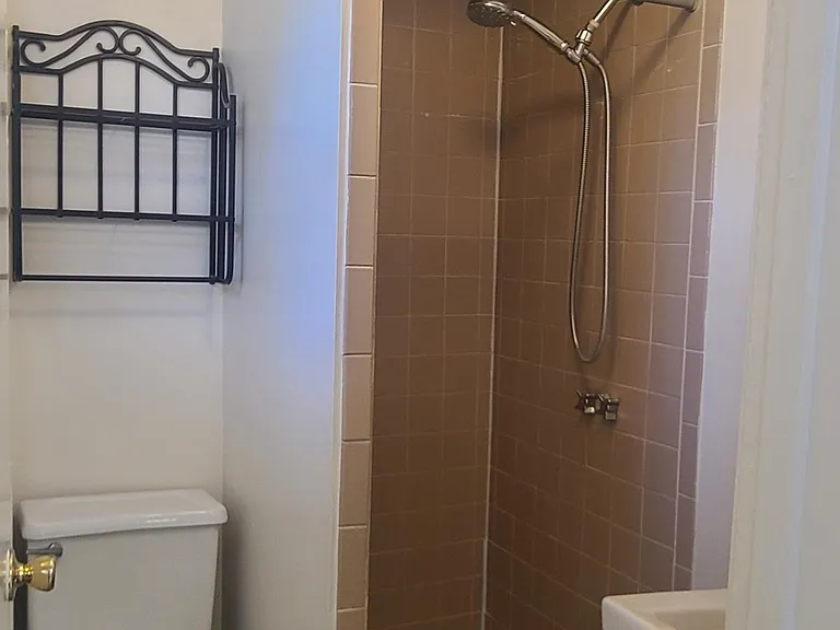 109 Main St #1 — Photo 13