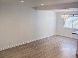 14715 Saticoy St, Van Nuys, CA 91405