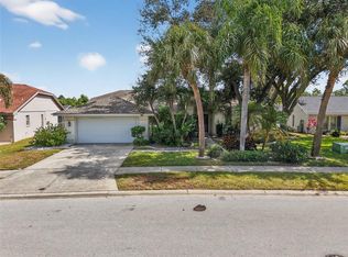 2824 Summervale Dr, Holiday, FL 34691