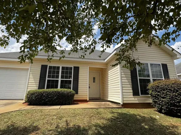 104 Marcelline Ct, Warner Robins, GA 31088