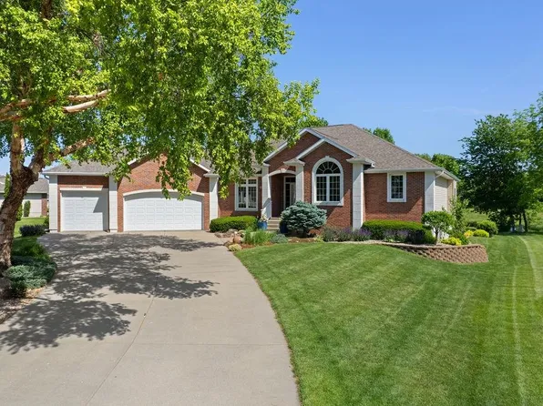 3661 Regency Pl, Columbus, NE 68601