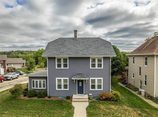 100 3rd St, New Glarus, WI 53574