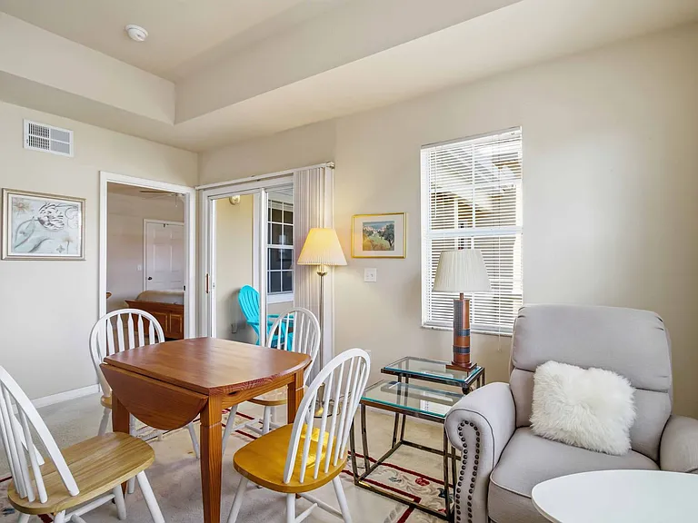 1000 Villagio Cir #201 — Photo 8