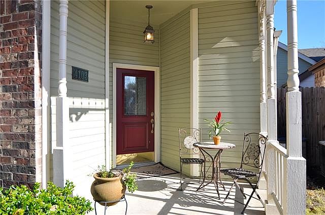 2nd image of 4103 Hollow Oak Dr