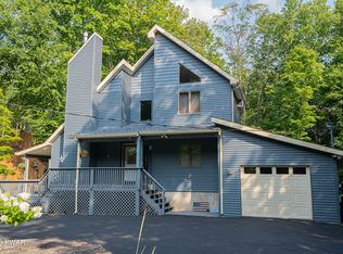 108 Woodridge Dr, Lake Ariel, PA 18436