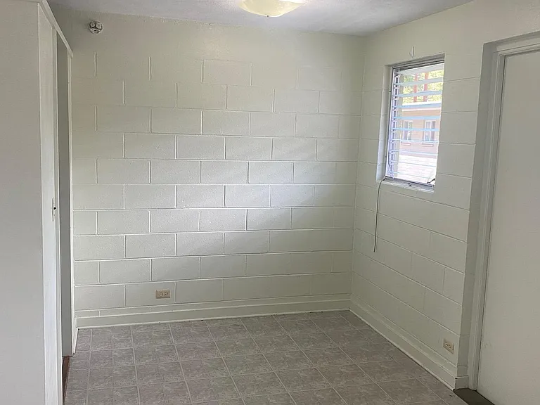 1551 Wilder Ave — Photo 7