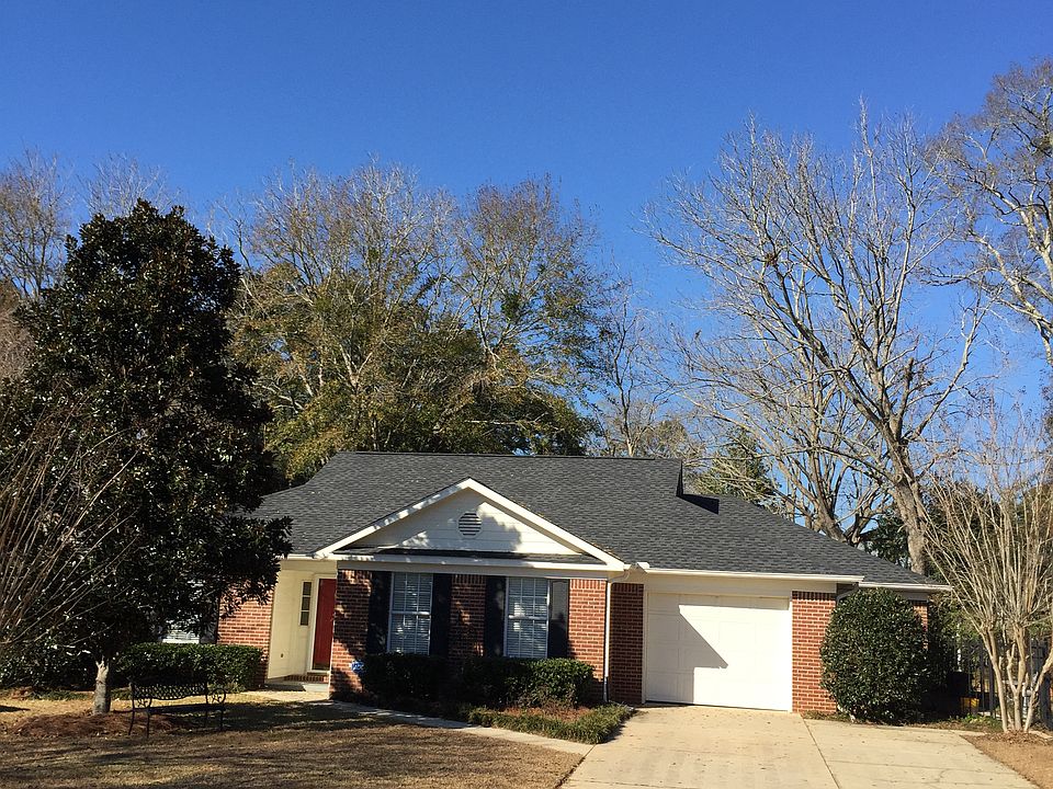 2nd image of 9 Sumac Cir