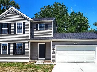 200 Kingsberry Dr, Blissfield, MI 49228