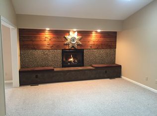 1722 Dolly Dr, Bowling Green, OH 43402