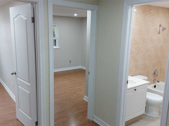 3rd image of 59 Burkwood Cres