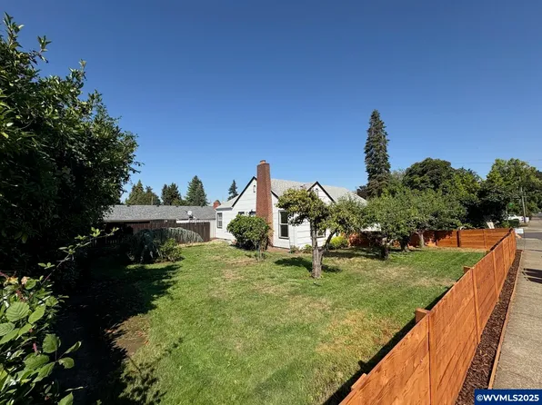 1510 Broadway St SW, Albany, OR 97321