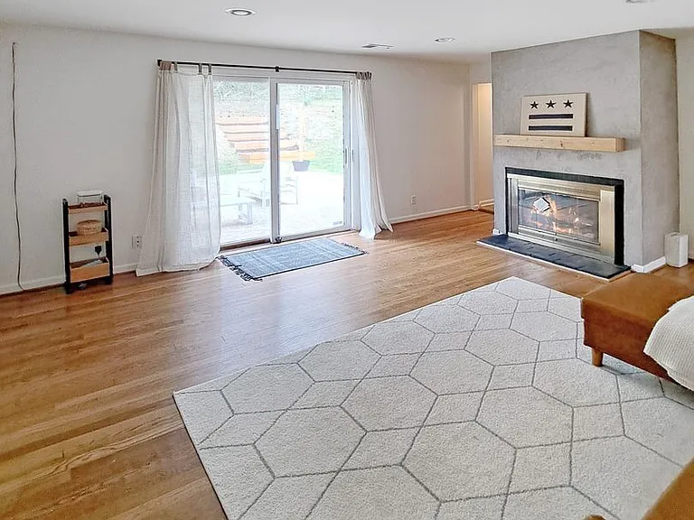 1904 Taylor Ave — Photo 26