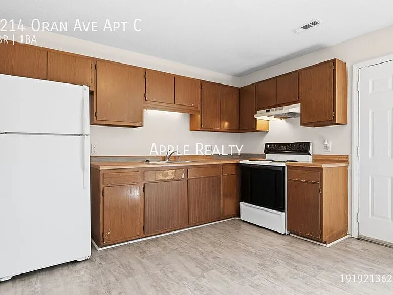 4214 Oran Ave #C — Photo 5