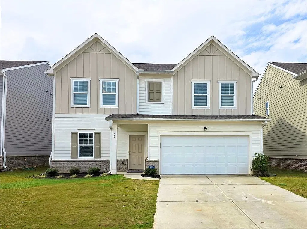 4 bed, 2.5 bath, 2132 sqft, $2,300 — Photo 1