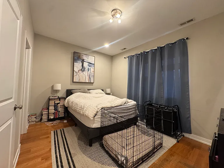 2527 W Fullerton Ave #2 — Photo 8