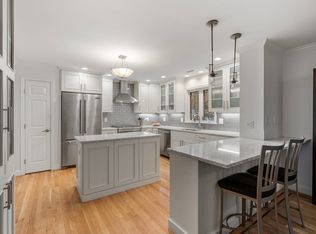 10 Holt St #10, Belmont, MA 02478
