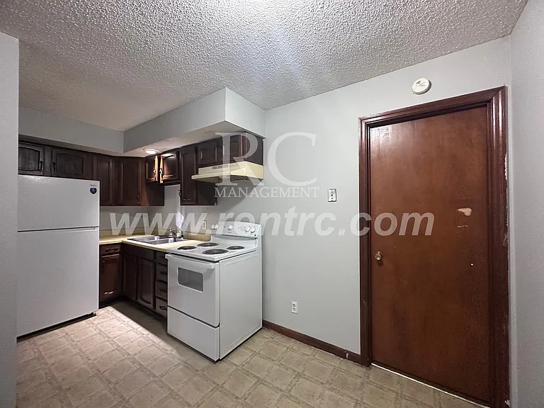 116C South St — Photo 2
